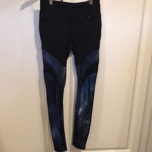 Calia by Carrie Underwood fitness pants
